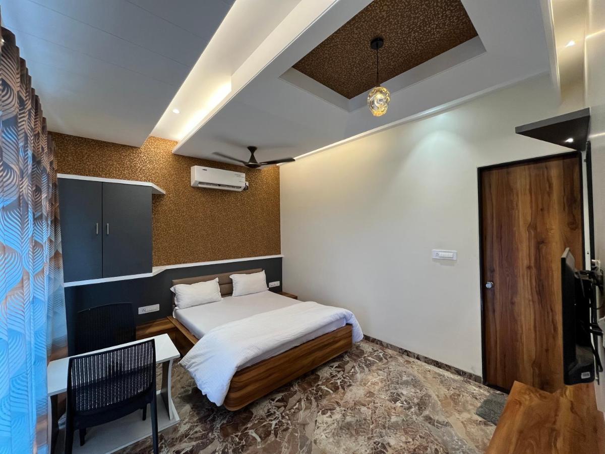 Hotel Aryadeep Phardapur Exterior photo
