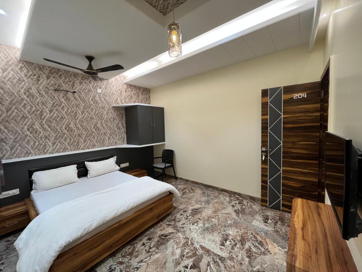 Hotel Aryadeep Phardapur Exterior photo